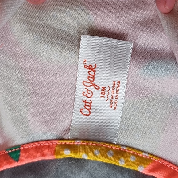 L One piece Swimsuit Zipper size 18 months of age - Picture 2 of 7